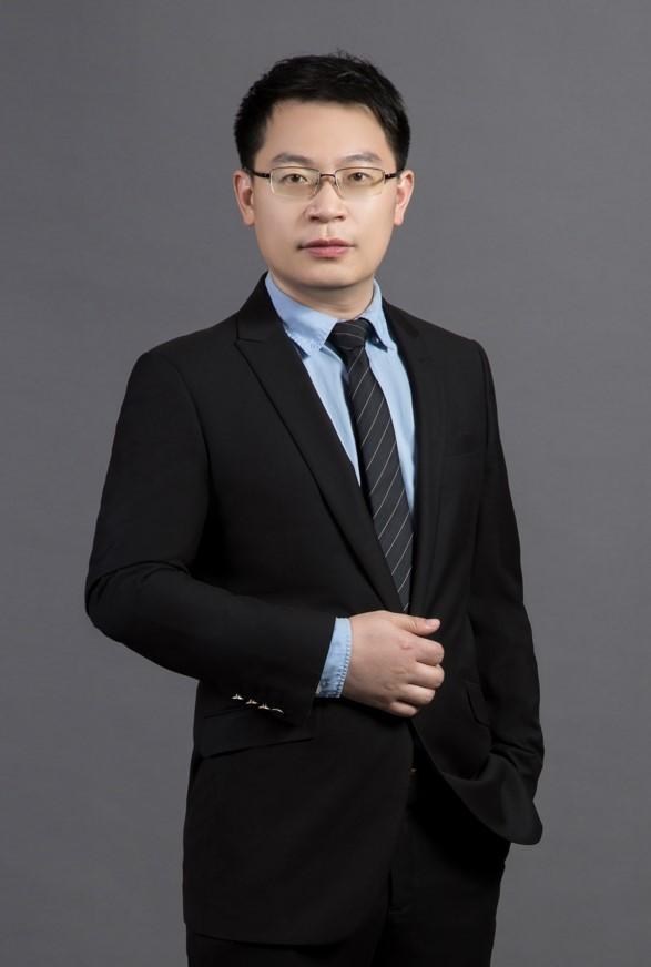 【推荐】华商基金王毅文：以产业演进视角选方向精选龙头个股长期持有-华商未来基金