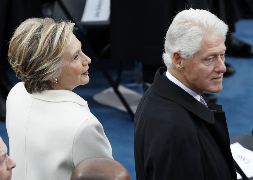 “悍妇”希拉里：在丈夫背后和情人拥抱热吻，经常辱骂殴打克林顿-希拉里今年多少岁