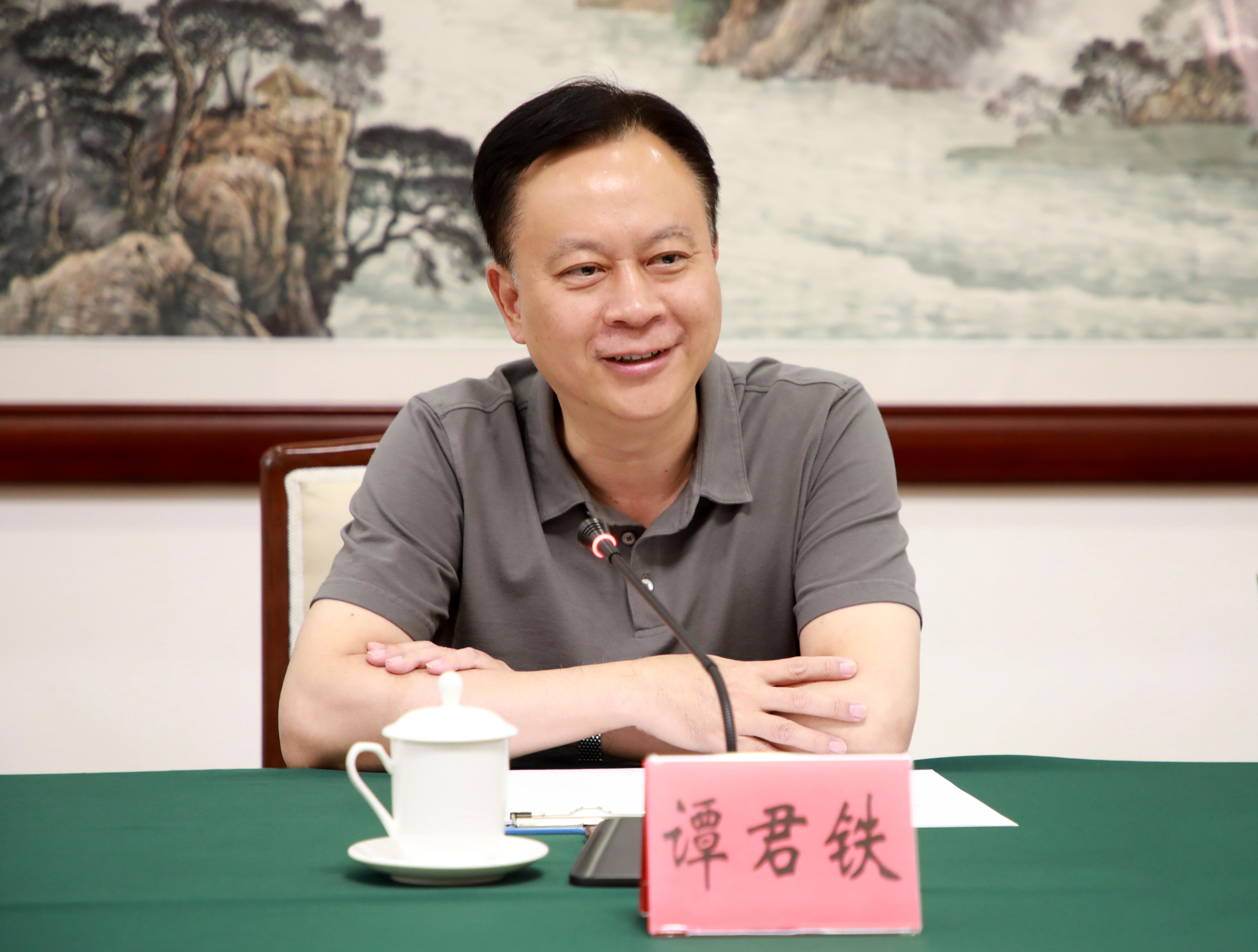独家专访｜谭君铁：广东省出版集团连续四年入选“全国文化企业30强”，改革创新是关键广弘资产公司【前列康】