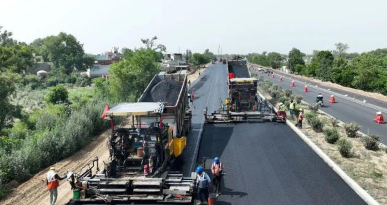 中印高速公路里程比拼：中国有18万公里，印度是多少？-40万亿公里要走多少年