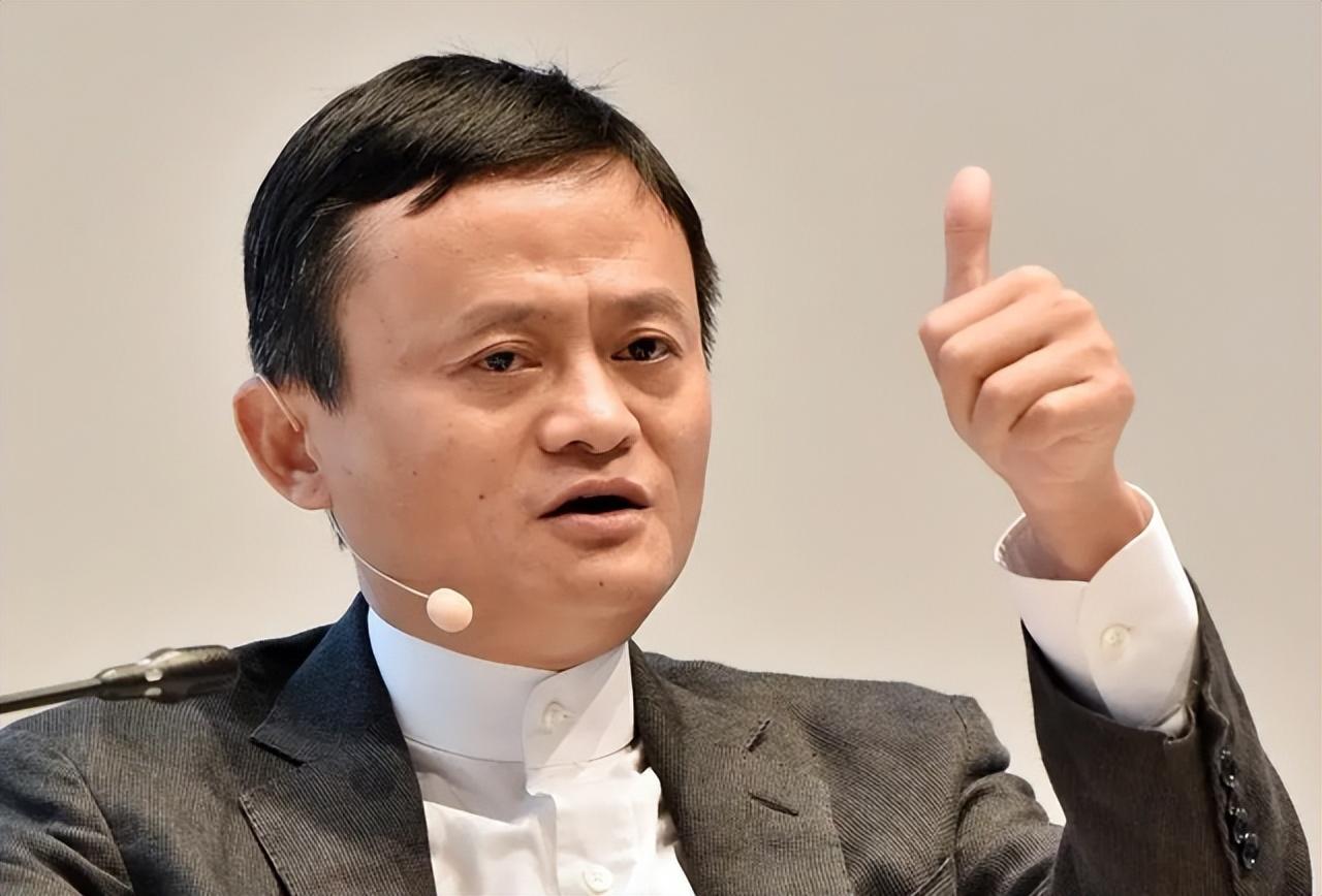 58岁马云移居东京半年，财富缩水2200亿，和家人住富人区生活惬意-马云创造多少就业岗位