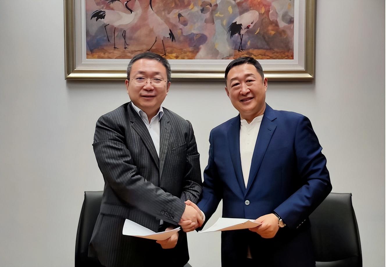 「企业」「华民投」与「光明国际产业基金」签署战略合作协议-基金闵志东