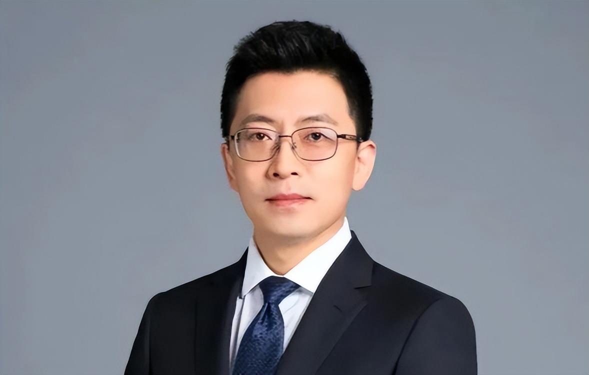 【推荐】刘格菘能否再次打破基金经理的冠军魔咒？-广发基金经理