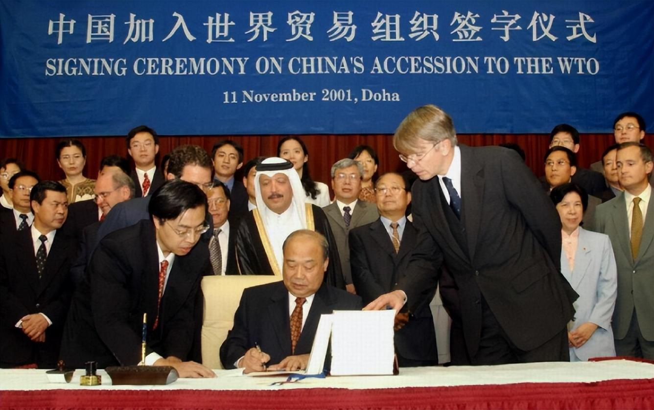 2001年克林顿帮中国加入WTO，暗中欲使三大阴谋，结果被中国破解-中国加入wto是在多少年