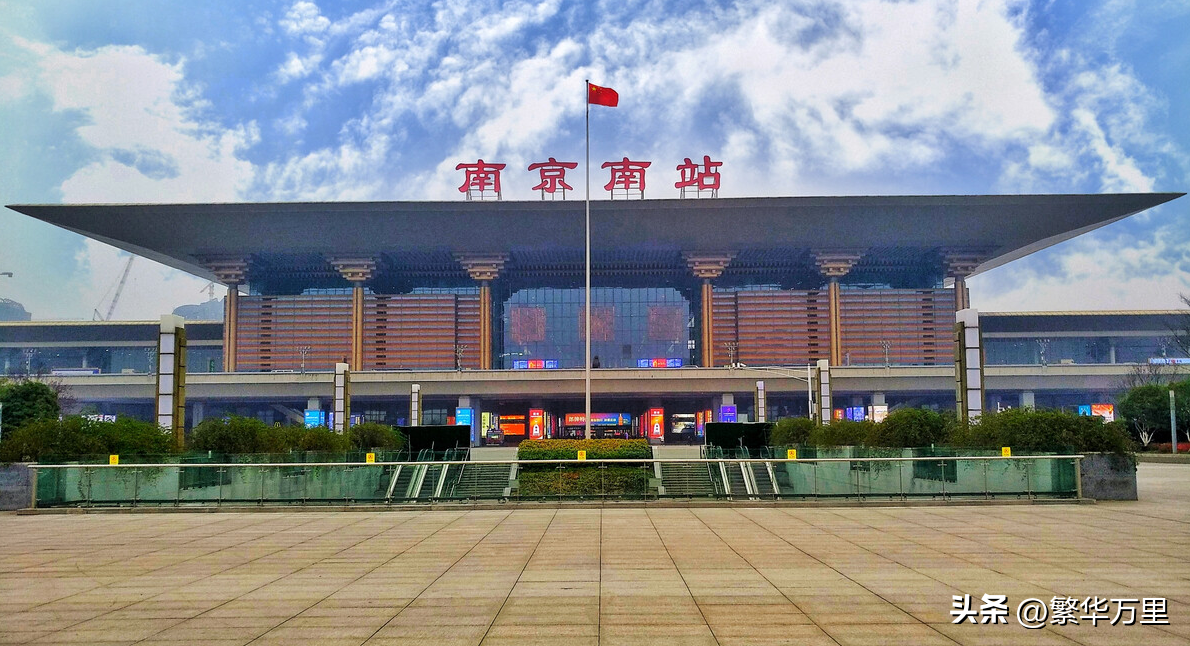 安徽与江苏的区划变动，江南省总计97个县，如何一分为二？-江苏有多少个省辖市