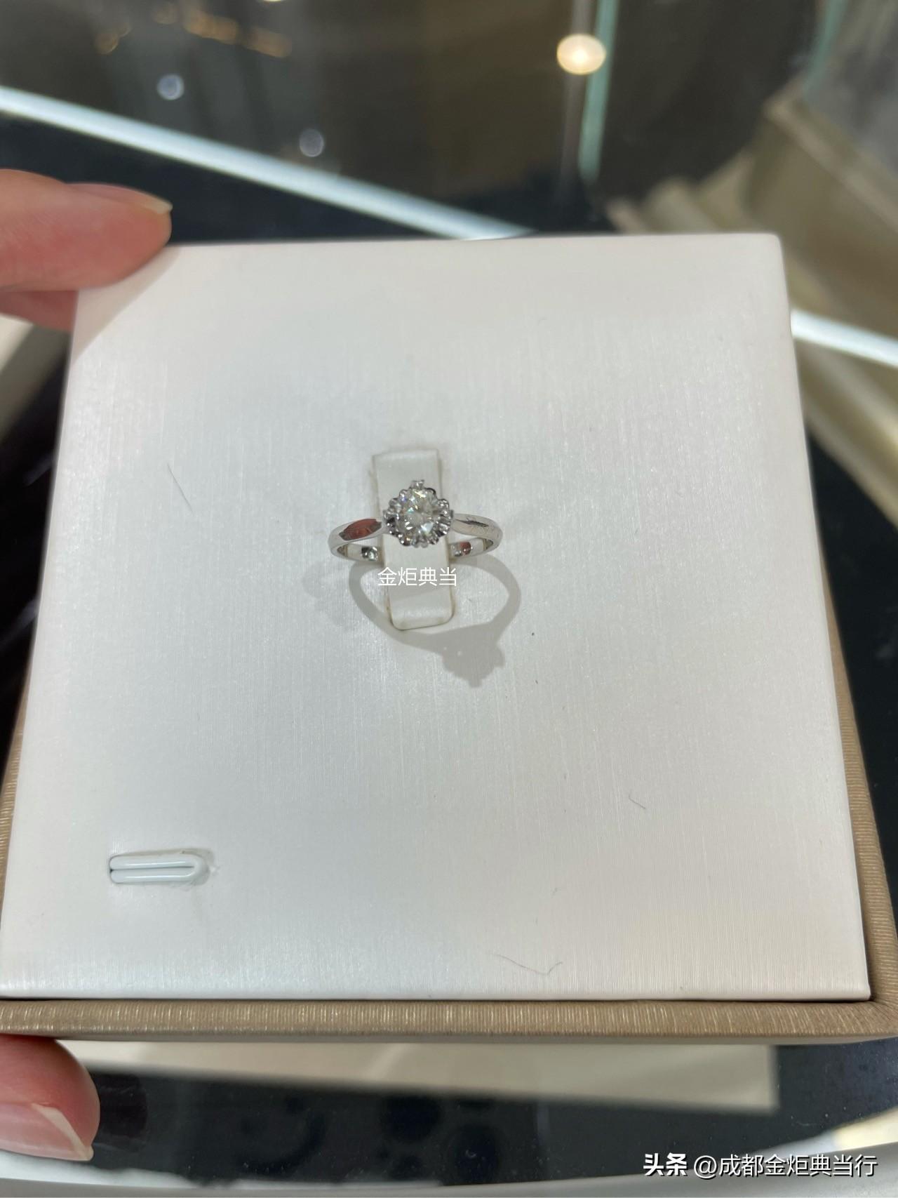 成都典当行钻戒回收与品牌有关吗？回收一般在几折呢？-钻石的典当折扣是多少