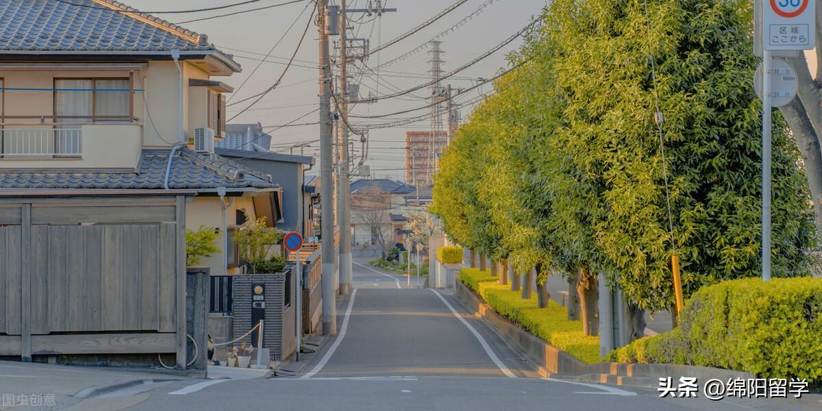 日本留学一年开销大概是多少？-贷款2000万日元一年要付多少利息