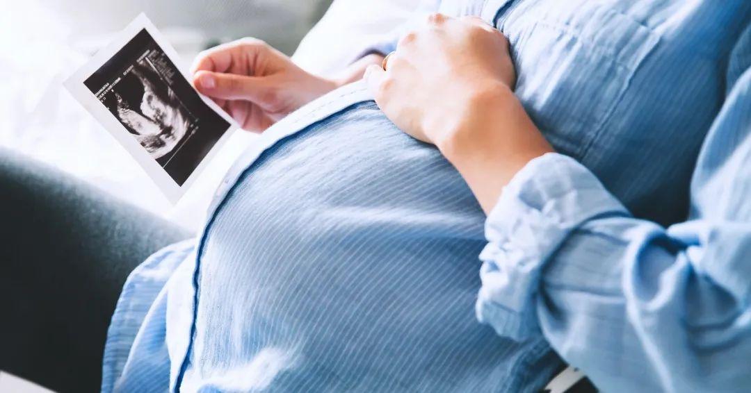 “二胎儿童”入学潮！学位出现红色预警，今年是最难上学的一年？-二胎义务教育多少年