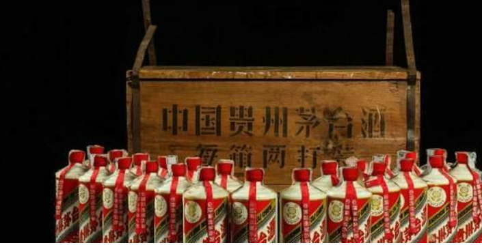 山西煤老板珍藏500瓶茅台，15年后倒赔8套房？你家的藏酒还好吗？-1974年的茅台多少钱