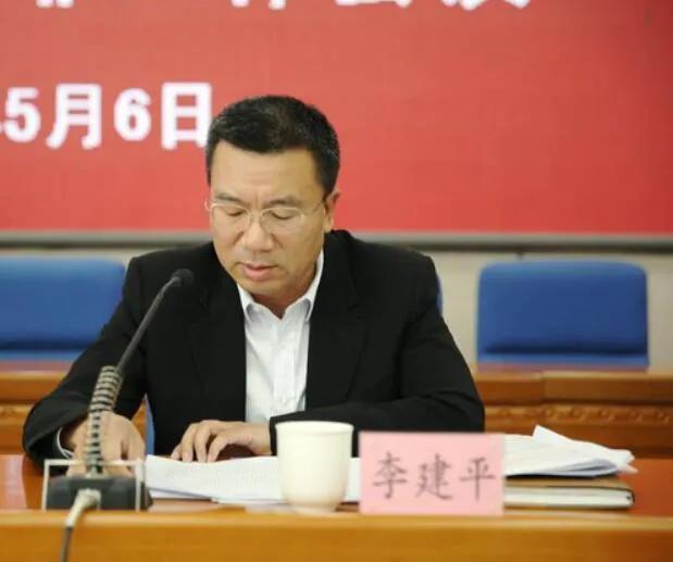 【推荐】中国反腐-大老虎最大官职竟到了副部级，贪腐最大金额超过百亿！-国家官员一月多少钱