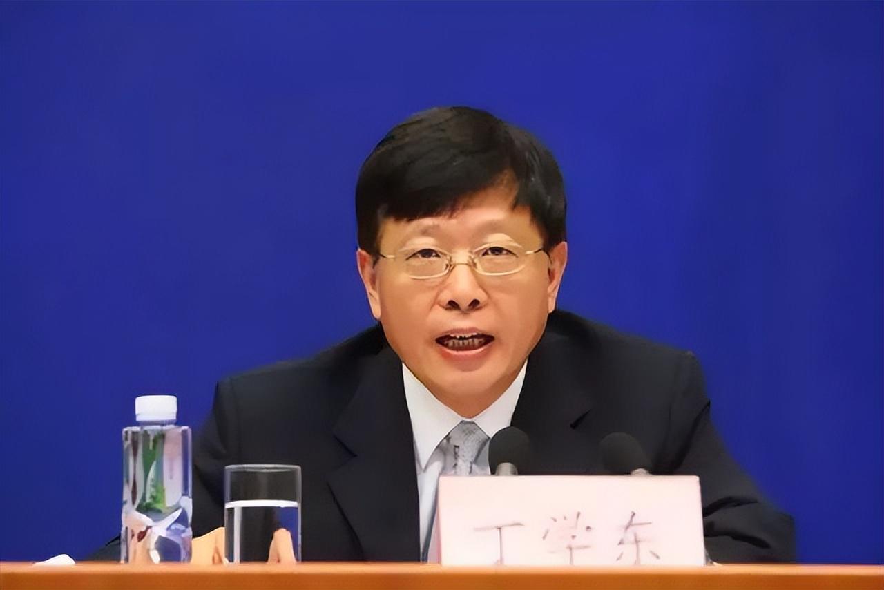 【推荐】中央决定，丁学东、赵鹏履新-中国人寿保险股份有限公司总裁