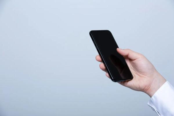 朝阳女子投资被骗9.8万，报警后联系骗子又被坑……-北京亿信宝网络信息咨询有限公司