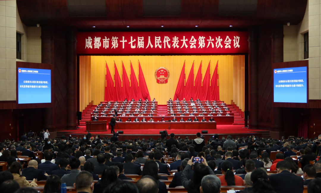 成都枢纽能级不断提升2021年双流机场旅客吞吐量居全国第2位｜政府工作报告⑦-四川航空公司总裁王凤朝邮箱