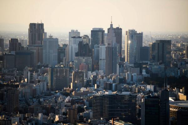 日本政府为啥要砸钱鼓励民众搬离东京？-3oo万日元多少人民？？