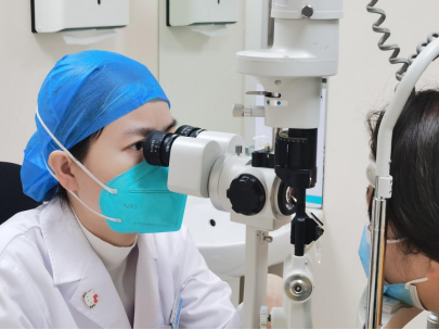 “阳康”后咳嗽导致眼睛出血？不用慌，来听听眼科医生怎么说-割双眼皮结膜出血