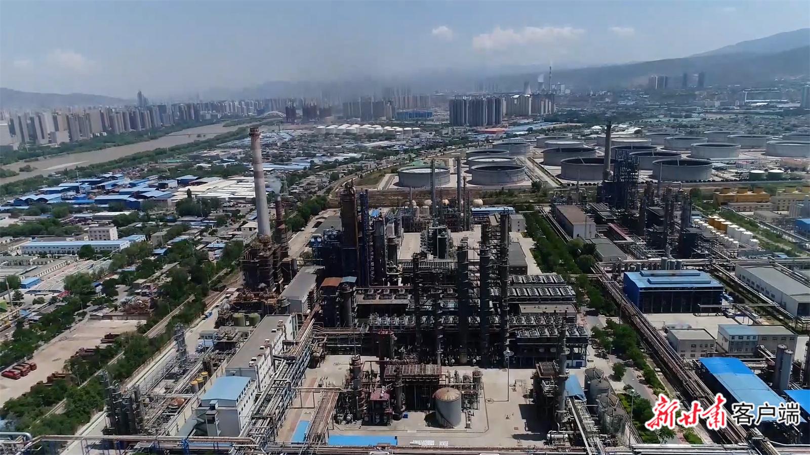 【稳经济促发展】2022年兰州石化生产化工新材料产品26.46万吨，产量位居中国石油炼化企业第二-兰州石化下属多少公司