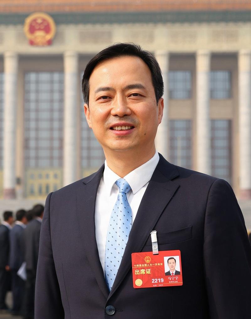 【推荐】全国人大代表、贵阳市市长马宁宇：坚持产业为要以高质量发展推进贵阳贵安现代化建设-房益佰杭州分公司