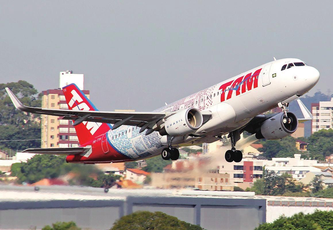巴西LATAM公司公布“女飞”招聘流程-巴西航空工业公司招聘