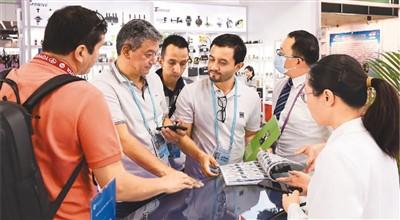 “中国第一展”广交会全面恢复线下展，魅力有增无减——透过外贸晴雨表，感受开放活力-外贸公司广交会