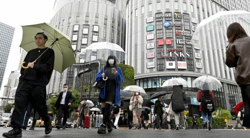日政府评估：日本总人口约50年后减至8700万人其中一成为外国人-日本人口多少亿人