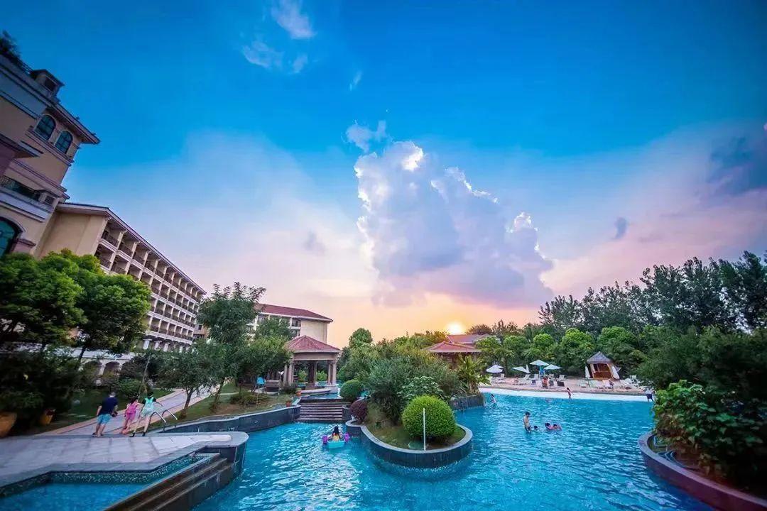 “凭小票终生可退货”“畅通消费者申诉渠道”……松江10家单位获评上海市放心消费创建优秀单位-上海华侨城投资有限公司