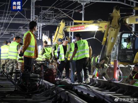 “轨道上的京津冀”升级！津兴铁路今日正线贯通-中国铁路建设将持续多少年