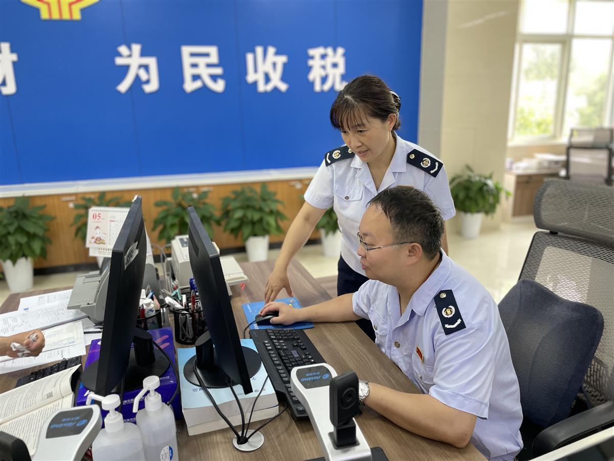 “临期预警”让企业避免逾期处罚-公司要求员工交风险金