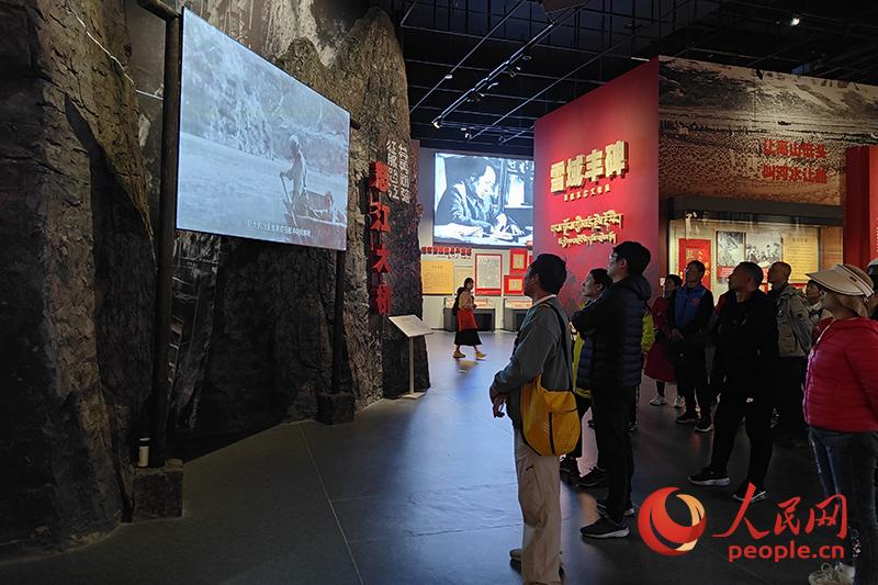 庆“七一”：走近革命文物，传承红色基因-红色基金