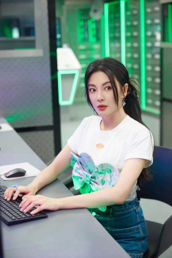 《女子推理社》大结局，张雨绮急到跺脚李雪琴力挽狂澜-红首工程机械有限公司