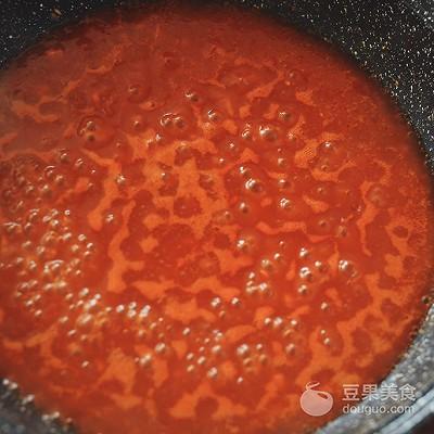 带鱼和西红柿能一起吃吗，带鱼和西红柿一起吃可以吗（茄汁带鱼，一厨作）