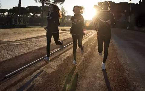 步幅怎么算，什么叫步幅（如何找到最适合自己的步频和步幅）