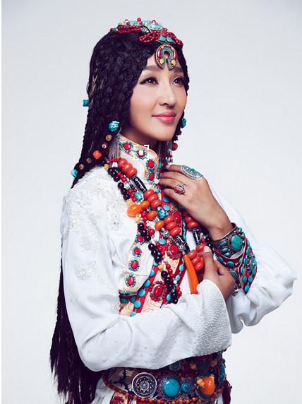 藏族十大美女明星排名,可以毫不夸張地說(shuō)個(gè)個(gè)都美過(guò)西施 藏族十大美女明星排名,可以毫不夸張地說(shuō)個(gè)個(gè)都美過(guò)西施