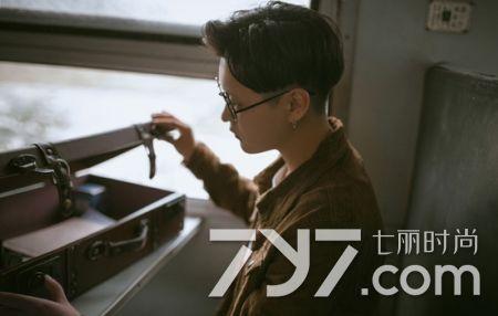 女人梦见吃肉什么兆头，已婚女人梦见吃肉什么兆头（梦见吃猪肉是什么意思）