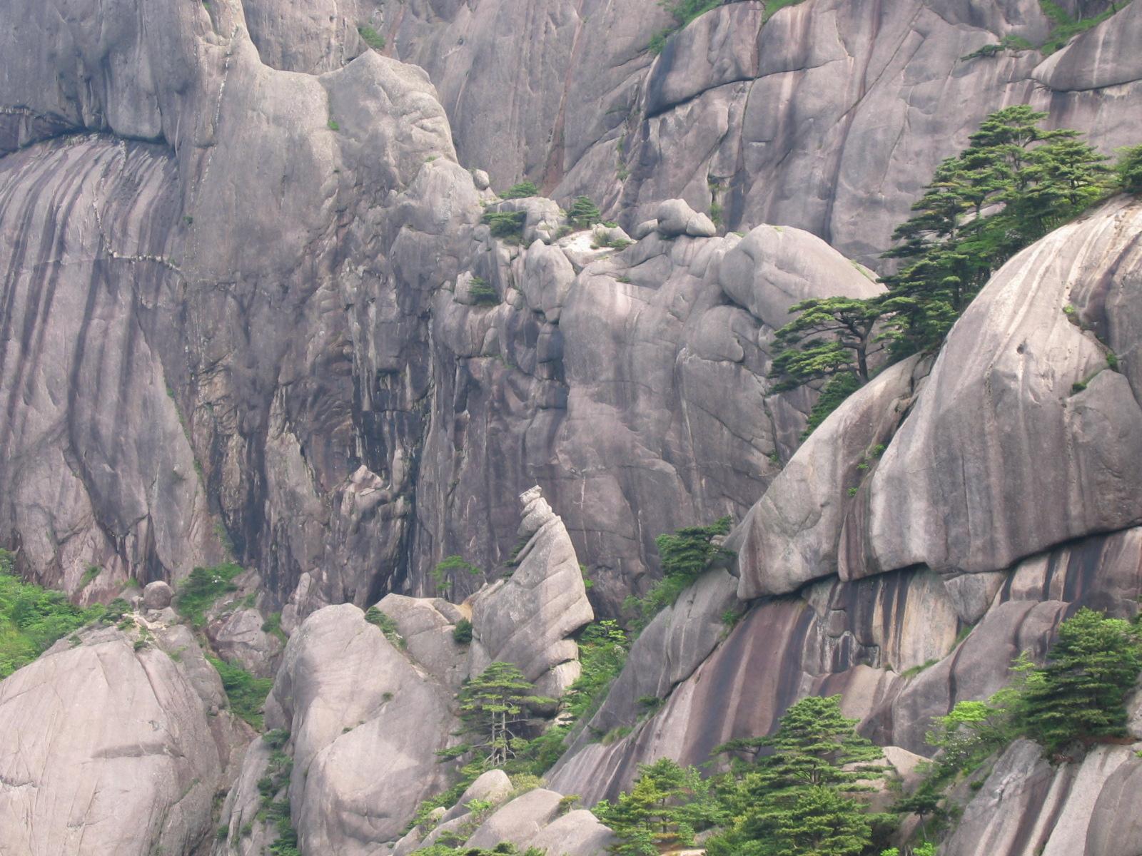 黄山奇石资料，黄山奇石资料200字（黄山的这些怪石头，你认得几块）