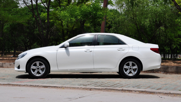 锐志油耗多少，锐志油耗多少钱一公里（V6后驱属锐志）