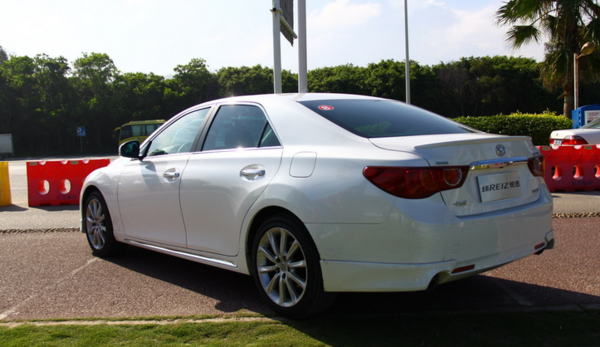 锐志油耗多少，锐志油耗多少钱一公里（V6后驱属锐志）