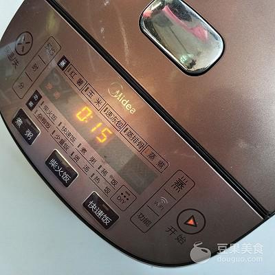 红枣桂圆枸杞茶的功效，桂圆红枣枸杞茶功效（桂圆红枣茶的做法）