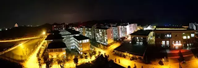 明秀东路179号广西中医药大学学生宿舍小区，2021广西中医药大学地址在哪里（请把我留在广西中医药大学）