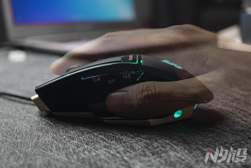 森松尼鼠标s-m11拆解教程，森松尼S-M11游戏鼠标拆解评测