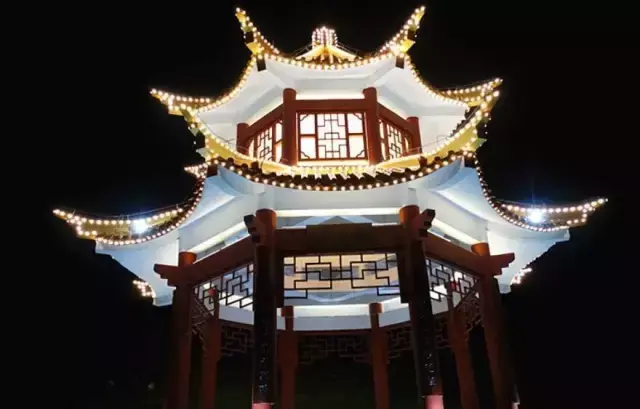 明秀东路179号广西中医药大学学生宿舍小区，2021广西中医药大学地址在哪里（请把我留在广西中医药大学）