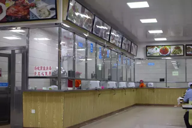 明秀东路179号广西中医药大学学生宿舍小区，2021广西中医药大学地址在哪里（请把我留在广西中医药大学）