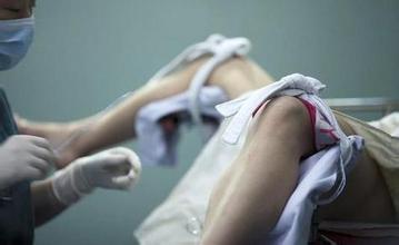 怎样折腾才能自然流产，怀孕了怎么才能自然流产（人工流产采用哪种方法比较好）