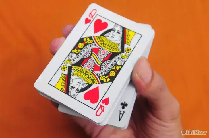 一学就会的纸牌魔术：变四张A，一学就会的纸牌魔术（一分钟教会你经典的扑克魔术）