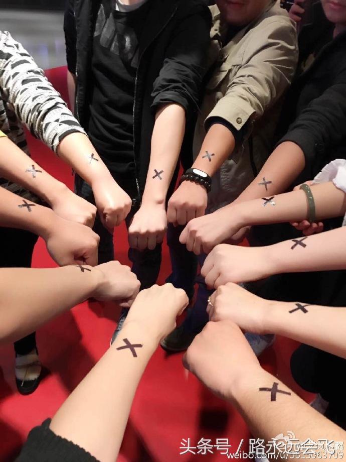 德罗索怎么飞，给他爱五德罗索怎么飞（《航海王之黄金城》的影评）