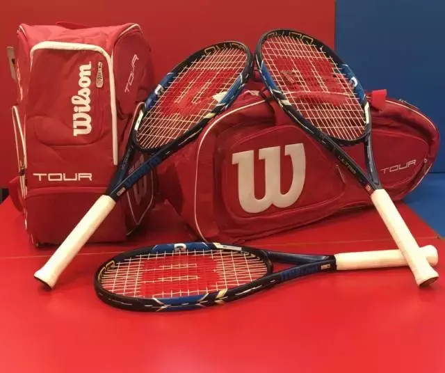 网球拍的选择，网球拍哪个品牌好（Wilson网球拍真伪鉴别大法）