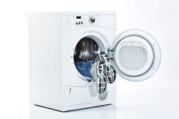 跑鞋怎么清洗，防水跑鞋怎么清洗（绝对要知的运动鞋清洁小知识）