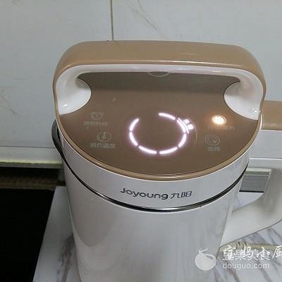 如何用豆浆机做米糊，分享4种豆浆机版米糊的做法（红薯小米糊的做法）