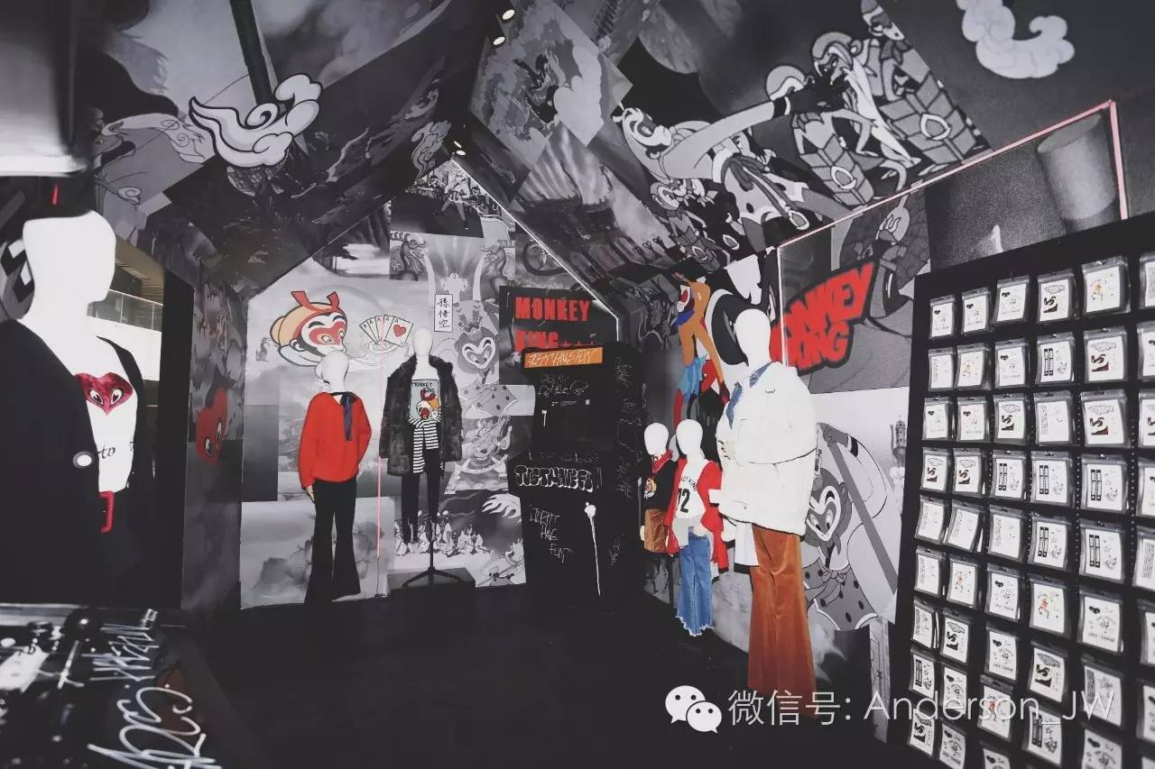 巴斯光年/牵手，巴斯光年和谁是一对（现在都是时尚狠角色图片）