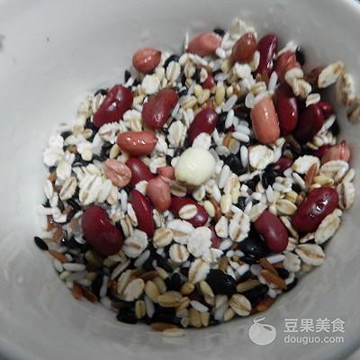 五谷豆浆有哪些东西，五谷豆浆都有什么（五谷豆浆的做法）