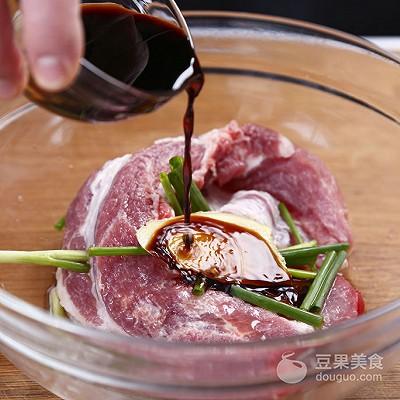 叉烧怎么做，叉烧怎么做叉烧肉怎么做（叉烧的做法）